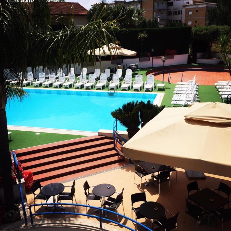 Hotel B&B Marina Capaccio Exterior foto